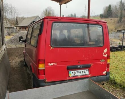 Червоний Форд Транзит, об'ємом двигуна 2.5 л та пробігом 350 тис. км за 2000 $, фото 2 на Automoto.ua