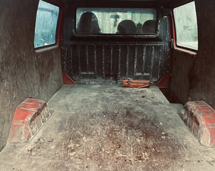 Красный Форд Транзит, объемом двигателя 0 л и пробегом 450 тыс. км за 3000 $, фото 3 на Automoto.ua