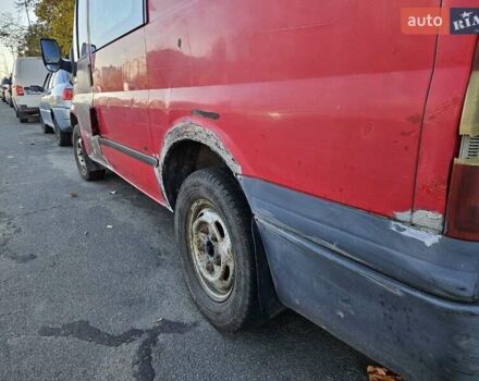 Красный Форд Транзит, объемом двигателя 2 л и пробегом 427 тыс. км за 2500 $, фото 9 на Automoto.ua