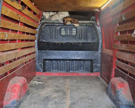 Красный Форд Транзит, объемом двигателя 2 л и пробегом 900 тыс. км за 5300 $, фото 8 на Automoto.ua