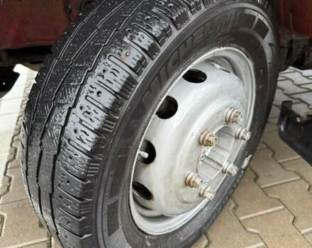 Форд Транзит 2013 у Києві на Automoto.ua Червоний Форд Транзит, об'ємом двигуна 2.2 л та пробігом 240 тис. км за 16000 $, фото 8 на Automoto.ua