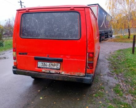 Красный Форд Транзит, объемом двигателя 2 л и пробегом 350 тыс. км за 1000 $, фото 2 на Automoto.ua