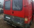 Красный Форд Транзит, объемом двигателя 2 л и пробегом 200 тыс. км за 1771 $, фото 4 на Automoto.ua