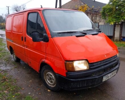 Красный Форд Транзит, объемом двигателя 2 л и пробегом 350 тыс. км за 1000 $, фото 3 на Automoto.ua