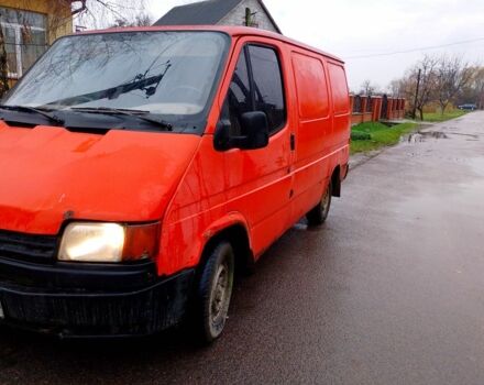 Красный Форд Транзит, объемом двигателя 2 л и пробегом 350 тыс. км за 1000 $, фото 1 на Automoto.ua