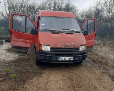 Красный Форд Транзит, объемом двигателя 2 л и пробегом 200 тыс. км за 1771 $, фото 7 на Automoto.ua