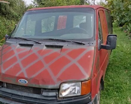 Красный Форд Транзит, объемом двигателя 2 л и пробегом 333 тыс. км за 400 $, фото 4 на Automoto.ua
