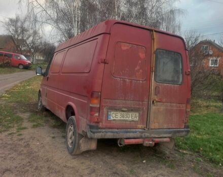Красный Форд Транзит, объемом двигателя 2.5 л и пробегом 78 тыс. км за 1892 $, фото 6 на Automoto.ua