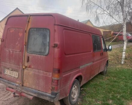 Красный Форд Транзит, объемом двигателя 2.5 л и пробегом 78 тыс. км за 1892 $, фото 5 на Automoto.ua