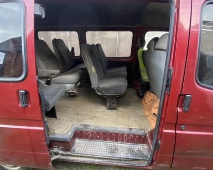 Красный Форд Транзит, объемом двигателя 2.5 л и пробегом 400 тыс. км за 1300 $, фото 5 на Automoto.ua