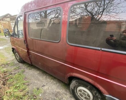 Красный Форд Транзит, объемом двигателя 2.5 л и пробегом 400 тыс. км за 1300 $, фото 3 на Automoto.ua