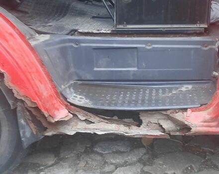 Красный Форд Транзит, объемом двигателя 2.5 л и пробегом 500 тыс. км за 1200 $, фото 3 на Automoto.ua