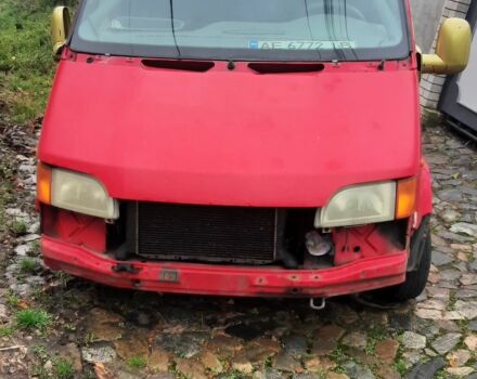 Красный Форд Транзит, объемом двигателя 2.5 л и пробегом 500 тыс. км за 1200 $, фото 5 на Automoto.ua