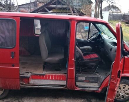 Красный Форд Транзит, объемом двигателя 2.5 л и пробегом 300 тыс. км за 1400 $, фото 2 на Automoto.ua