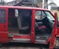 Красный Форд Транзит, объемом двигателя 2.5 л и пробегом 300 тыс. км за 1400 $, фото 2 на Automoto.ua