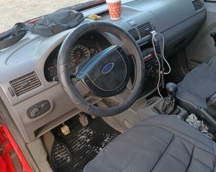 Красный Форд Транзит, объемом двигателя 1.8 л и пробегом 333 тыс. км за 2600 $, фото 9 на Automoto.ua