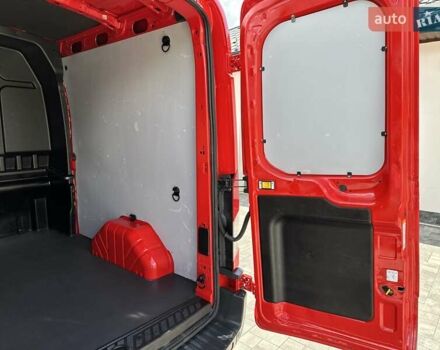 Червоний Форд Транзит, об'ємом двигуна 2 л та пробігом 227 тис. км за 18600 $, фото 17 на Automoto.ua
