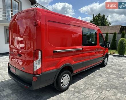 Червоний Форд Транзит, об'ємом двигуна 2 л та пробігом 227 тис. км за 18600 $, фото 2 на Automoto.ua