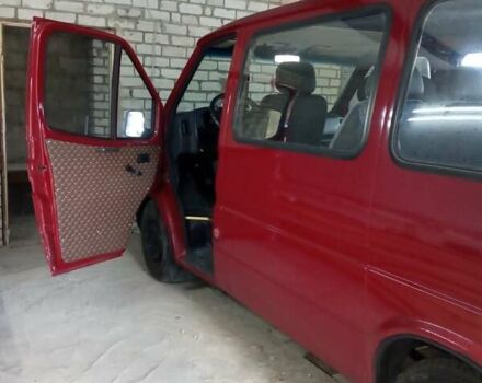 Червоний Форд Транзит, об'ємом двигуна 2.5 л та пробігом 300 тис. км за 3700 $, фото 4 на Automoto.ua