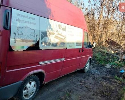 Красный Форд Транзит, объемом двигателя 2.5 л и пробегом 505 тыс. км за 2424 $, фото 2 на Automoto.ua