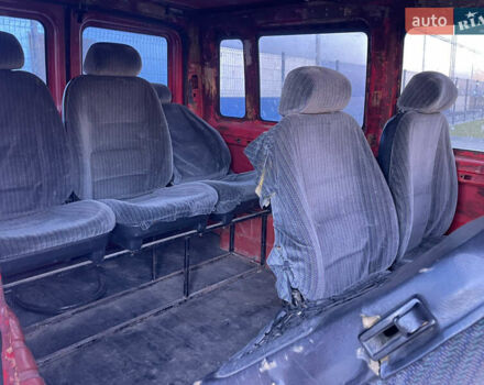 Червоний Форд Транзит, об'ємом двигуна 2 л та пробігом 377 тис. км за 2750 $, фото 14 на Automoto.ua