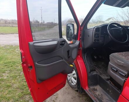 Красный Форд Транзит, объемом двигателя 2 л и пробегом 334 тыс. км за 3750 $, фото 9 на Automoto.ua