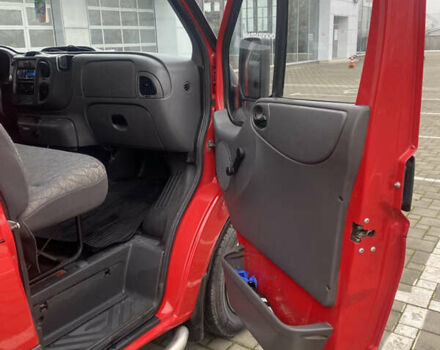 Красный Форд Транзит, объемом двигателя 2 л и пробегом 270 тыс. км за 5799 $, фото 22 на Automoto.ua