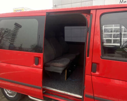 Красный Форд Транзит, объемом двигателя 2 л и пробегом 270 тыс. км за 5799 $, фото 15 на Automoto.ua