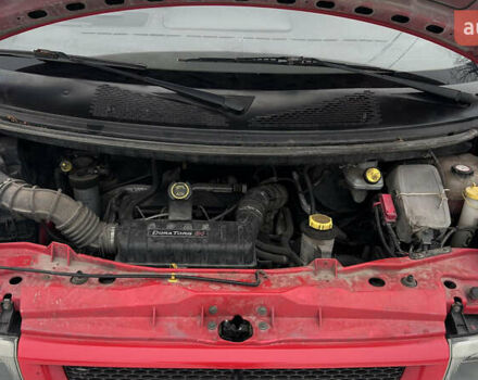 Червоний Форд Транзит, об'ємом двигуна 2 л та пробігом 373 тис. км за 3899 $, фото 8 на Automoto.ua