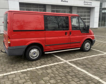 Красный Форд Транзит, объемом двигателя 2 л и пробегом 270 тыс. км за 5799 $, фото 12 на Automoto.ua