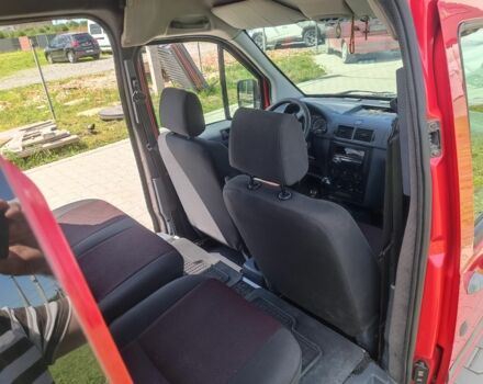 Красный Форд Транзит, объемом двигателя 1.8 л и пробегом 113 тыс. км за 4800 $, фото 12 на Automoto.ua