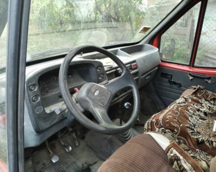 Червоний Форд Транзит, об'ємом двигуна 2.5 л та пробігом 2 тис. км за 1850 $, фото 2 на Automoto.ua