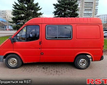 Красный Форд Транзит, объемом двигателя 2.5 л и пробегом 0 тыс. км за 1180 $, фото 1 на Automoto.ua
