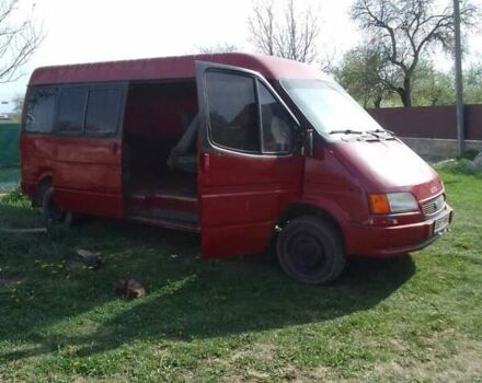Красный Форд Транзит, объемом двигателя 2.5 л и пробегом 380 тыс. км за 2000 $, фото 1 на Automoto.ua