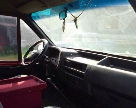 Красный Форд Транзит, объемом двигателя 2.5 л и пробегом 380 тыс. км за 2000 $, фото 2 на Automoto.ua