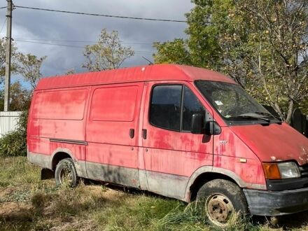 Червоний Форд Транзит, об'ємом двигуна 2 л та пробігом 300 тис. км за 1664 $, фото 1 на Automoto.ua