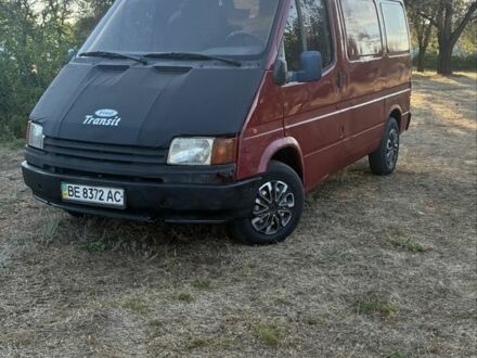 Червоний Форд Транзит, об'ємом двигуна 2.5 л та пробігом 300 тис. км за 1550 $, фото 1 на Automoto.ua