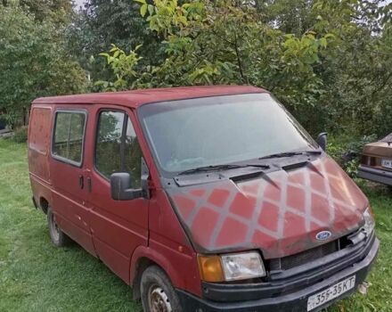 Красный Форд Транзит, объемом двигателя 2 л и пробегом 333 тыс. км за 400 $, фото 1 на Automoto.ua
