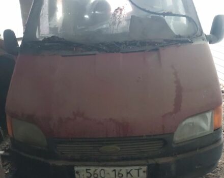 Червоний Форд Транзит, об'ємом двигуна 2.5 л та пробігом 500 тис. км за 900 $, фото 1 на Automoto.ua