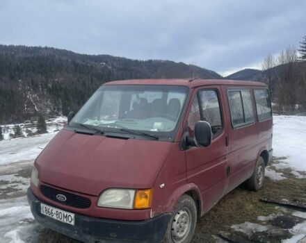 Красный Форд Транзит, объемом двигателя 2 л и пробегом 365 тыс. км за 2137 $, фото 1 на Automoto.ua
