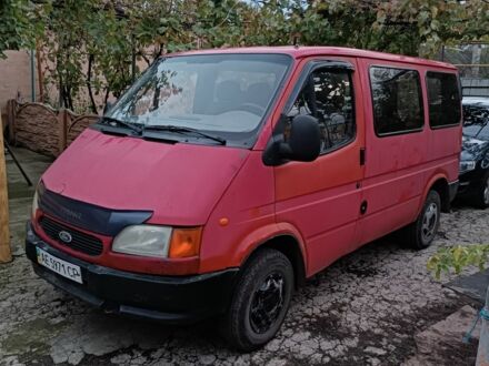 Форд Транзит 1997 у Кривому Розі на Automoto.ua Червоний Форд Транзит, об'ємом двигуна 2.5 л та пробігом 525 тис. км за 1800 $, фото 1 на Automoto.ua