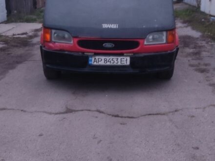 Красный Форд Транзит, объемом двигателя 2.5 л и пробегом 1000 тыс. км за 2350 $, фото 1 на Automoto.ua