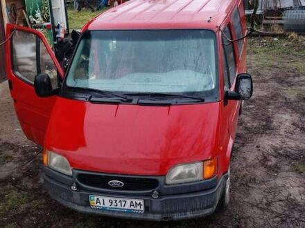Красный Форд Транзит, объемом двигателя 2.5 л и пробегом 300 тыс. км за 1400 $, фото 1 на Automoto.ua