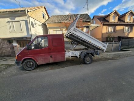 Форд Транзит 1998 в Ужгороде на Automoto.ua Красный Форд Транзит, объемом двигателя 2.5 л и пробегом 200 тыс. км за 9500 $, фото 1 на Automoto.ua