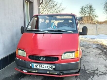 Червоний Форд Транзит, об'ємом двигуна 2.5 л та пробігом 304 тис. км за 3500 $, фото 1 на Automoto.ua