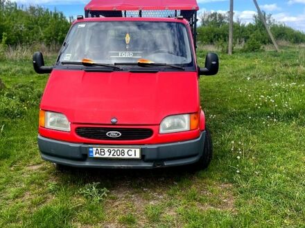 Форд Транзит 1999 в Любаре на Automoto.ua Красный Форд Транзит, объемом двигателя 25 л и пробегом 0 тыс. км за 5500 $, фото 1 на Automoto.ua