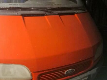 Форд Транзит 1999 у Києві на Automoto.ua Червоний Форд Транзит, об'ємом двигуна 2.5 л та пробігом 434 тис. км за 3700 $, фото 1 на Automoto.ua