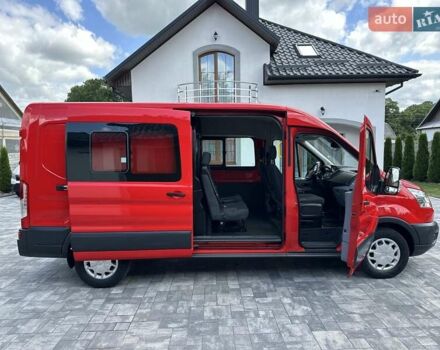 Червоний Форд Транзит, об'ємом двигуна 2 л та пробігом 227 тис. км за 18600 $, фото 1 на Automoto.ua