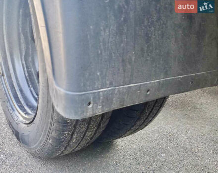 Форд Транзит, объемом двигателя 2.5 л и пробегом 200 тыс. км за 9999 $, фото 4 на Automoto.ua