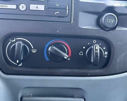 Форд Транзит, об'ємом двигуна 2.2 л та пробігом 240 тис. км за 11200 $, фото 7 на Automoto.ua